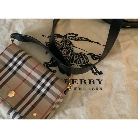Burberry Beige Check Hackberry+ Dustbag - Picture 1 of 10